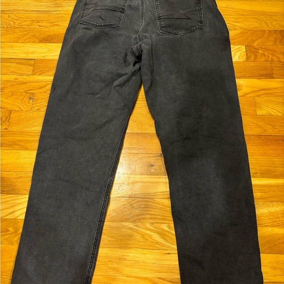 JEANS - Picture 2 of 2